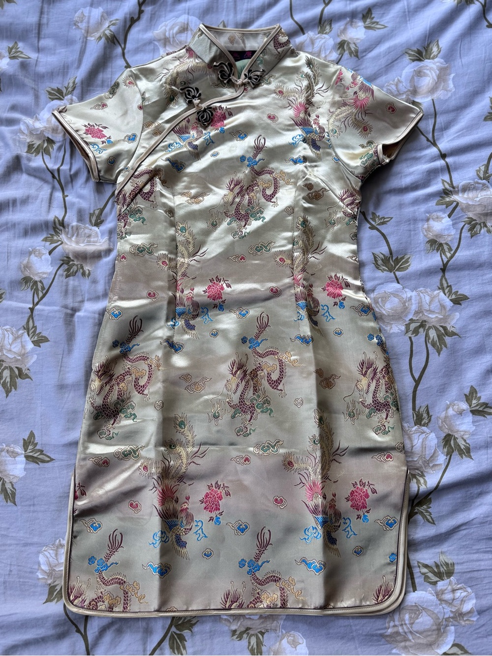 Cream Colored Minidress with Floral & Dragon Embroidery. Size: S (Guess)